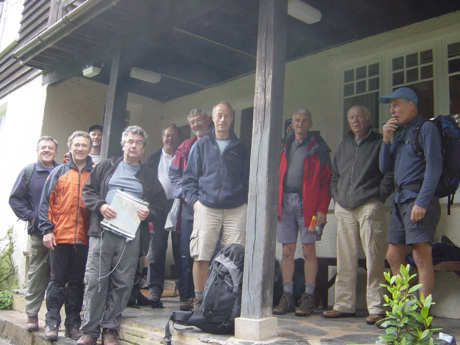 The intrepid explorers before the off outside the youth hostel at Minehead (note whose missing!).